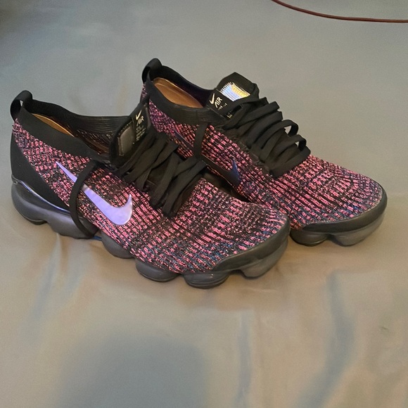 vapormax flyknit 3 throwback future